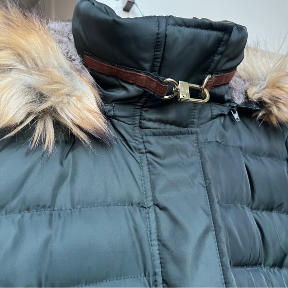 Vince Camuto Women's Green Down Filled Parka with Faux Fur Trim Hood medium - Picture 6 of 12
